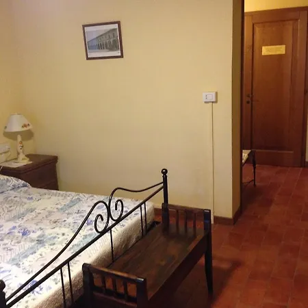 ファームステイ La Marletta