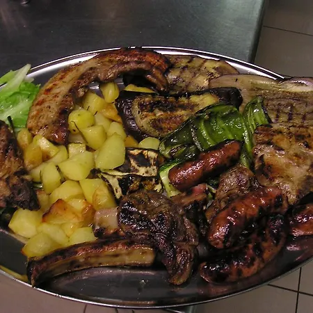 Alloggio per agriturismo La Marletta *